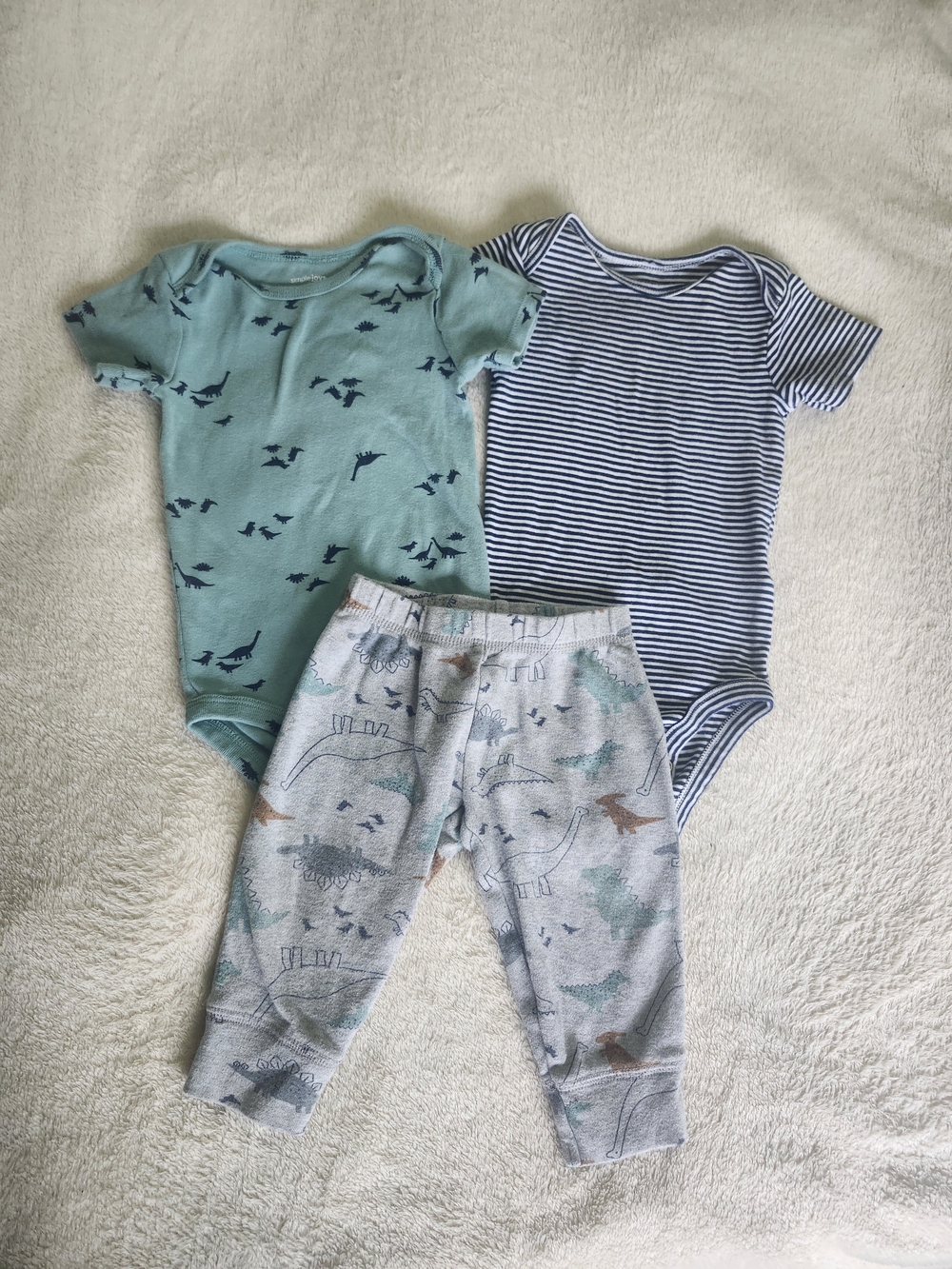 Simple Joys By Carters Baby Dino 3-Piece Bodysuit & Pant Set in Teal, Navy, Gray